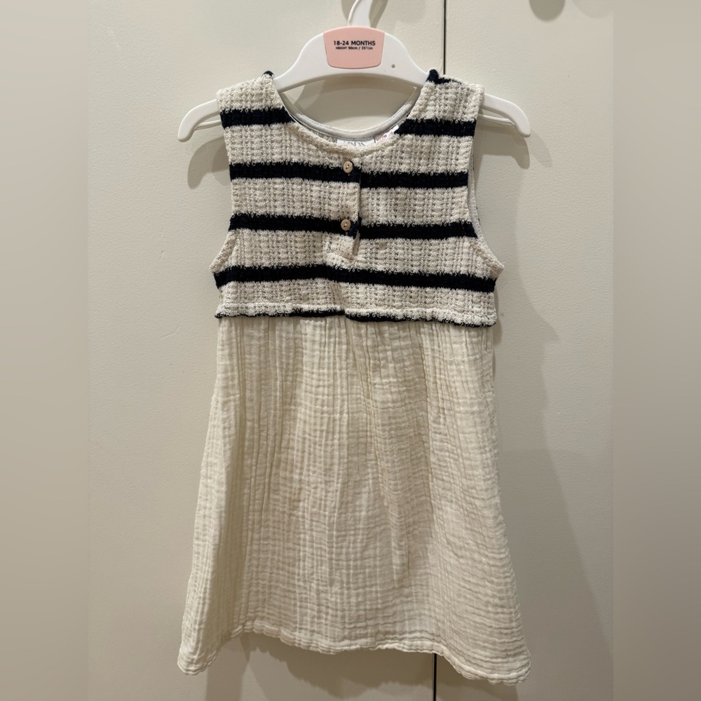 Zara Girls' Cream & Black Striped Sleeveless Dress